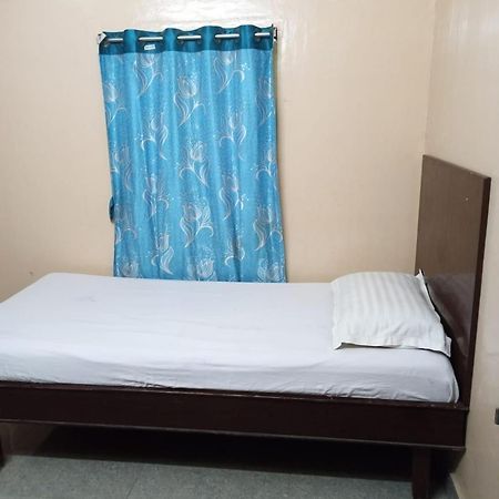 Sri Ambika Lodge Rajapalaiyam Kültér fotó